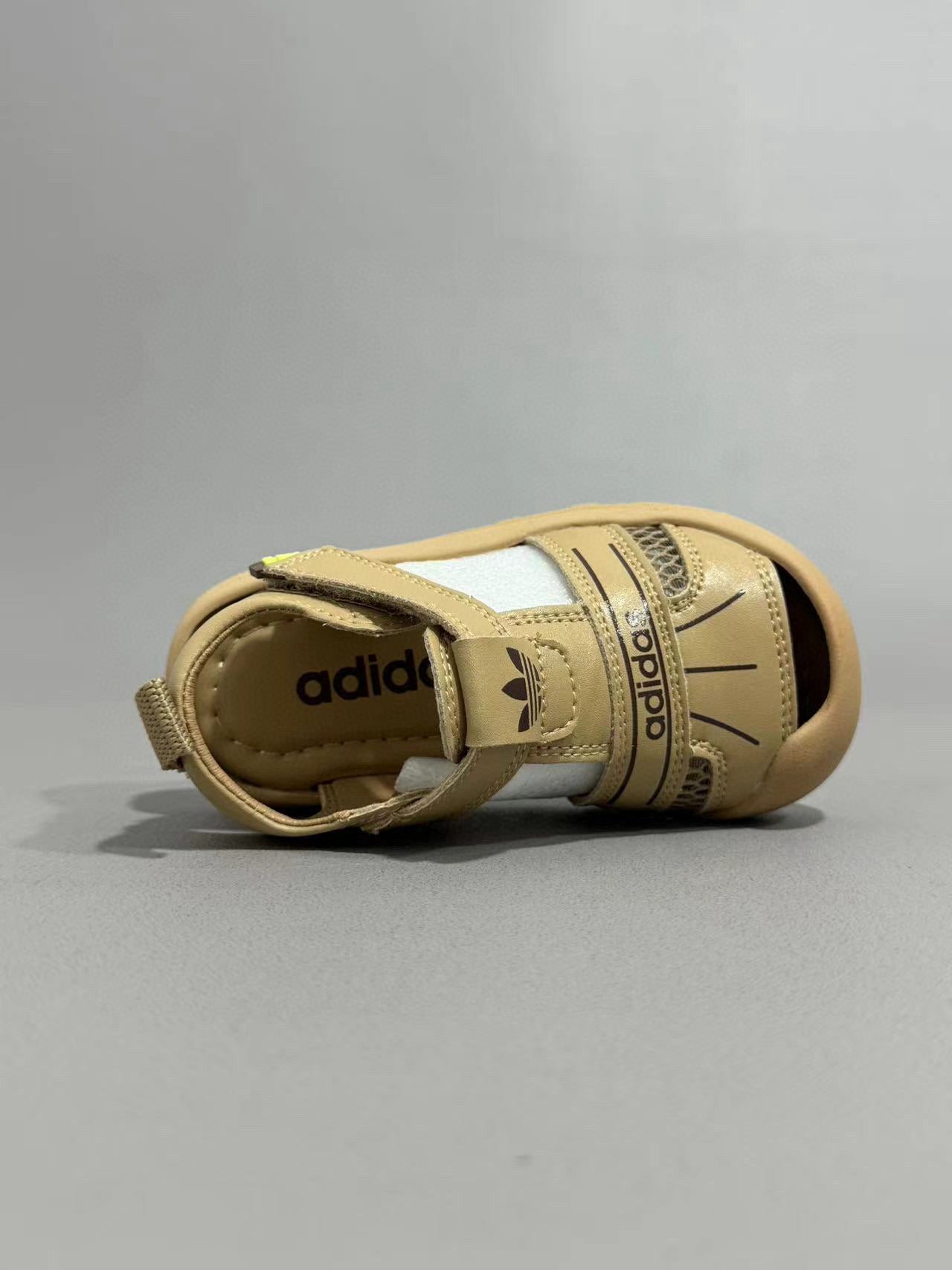 Adidas hollow Velcro sandals" light brown"