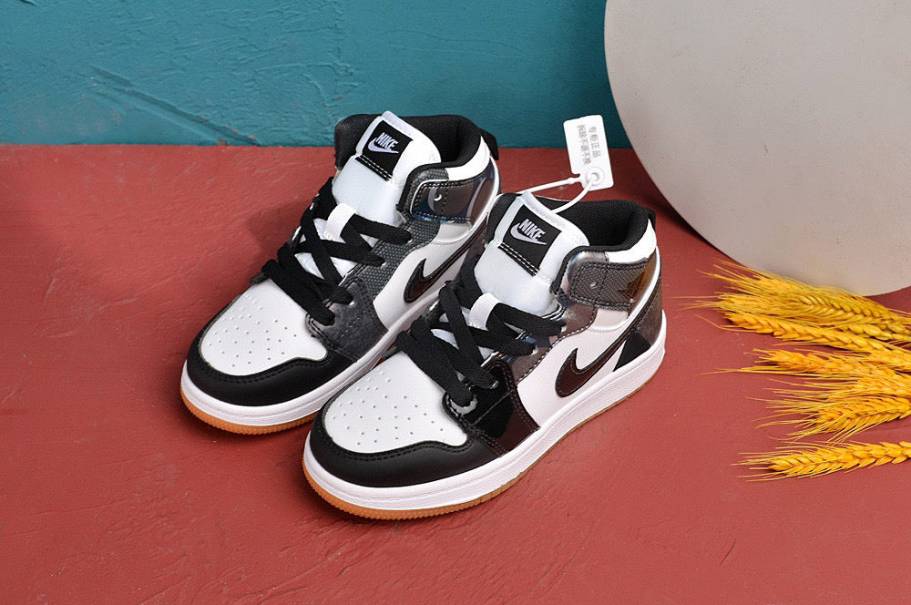 Jordan AJ1 children's shoes" white, black"