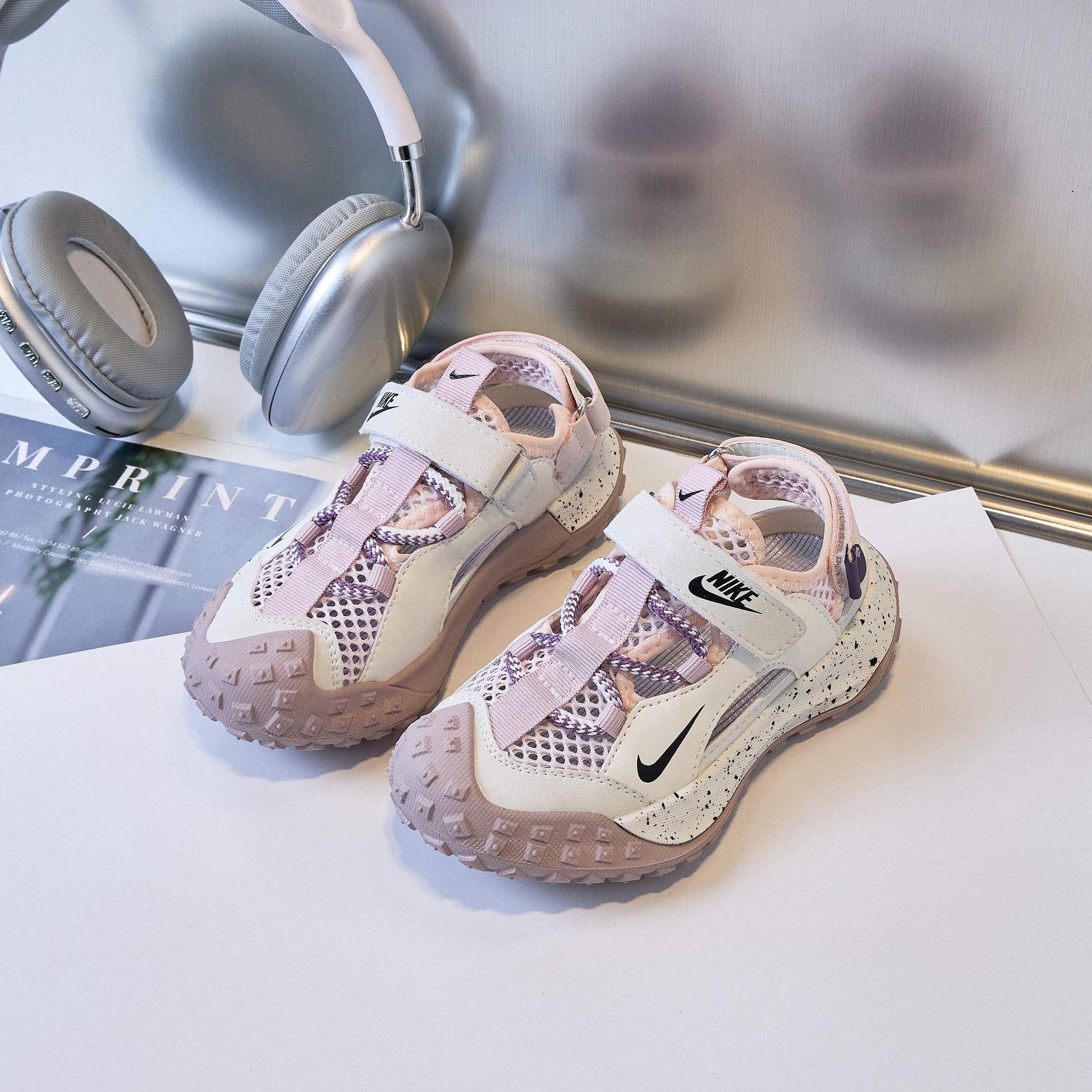 Nike tire bottom Velcro sandals" cream , Muted Mauve"