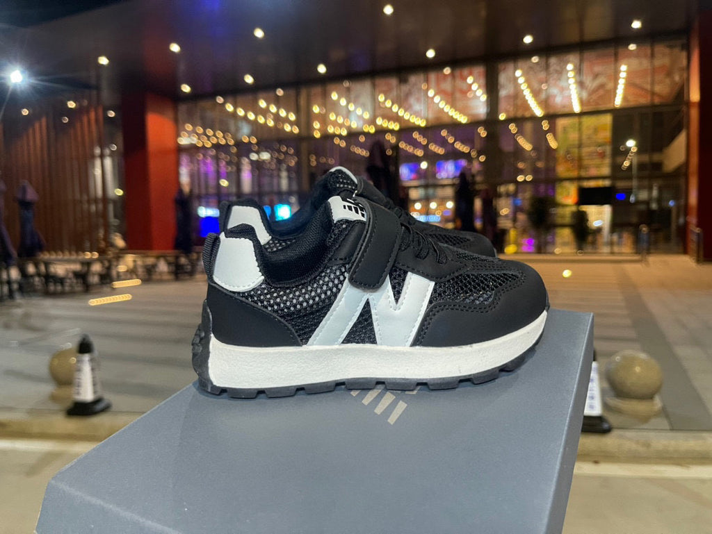 NB single buckle breathable" black"