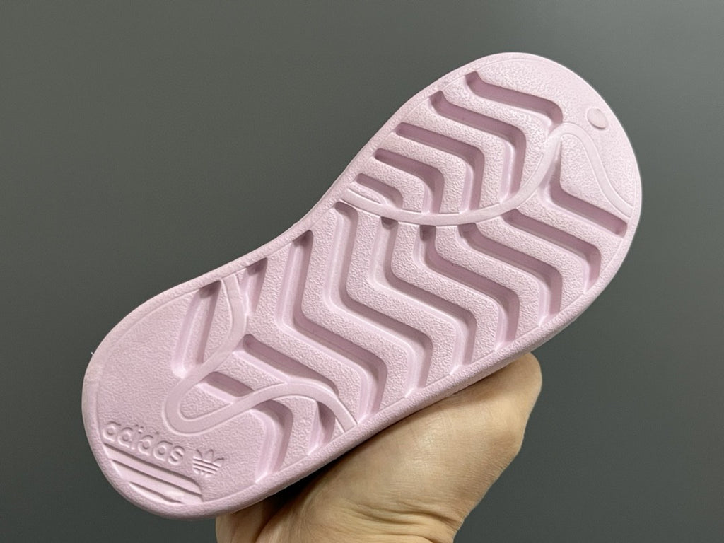 Soft shell hole slip-on sandals for children" light pink"