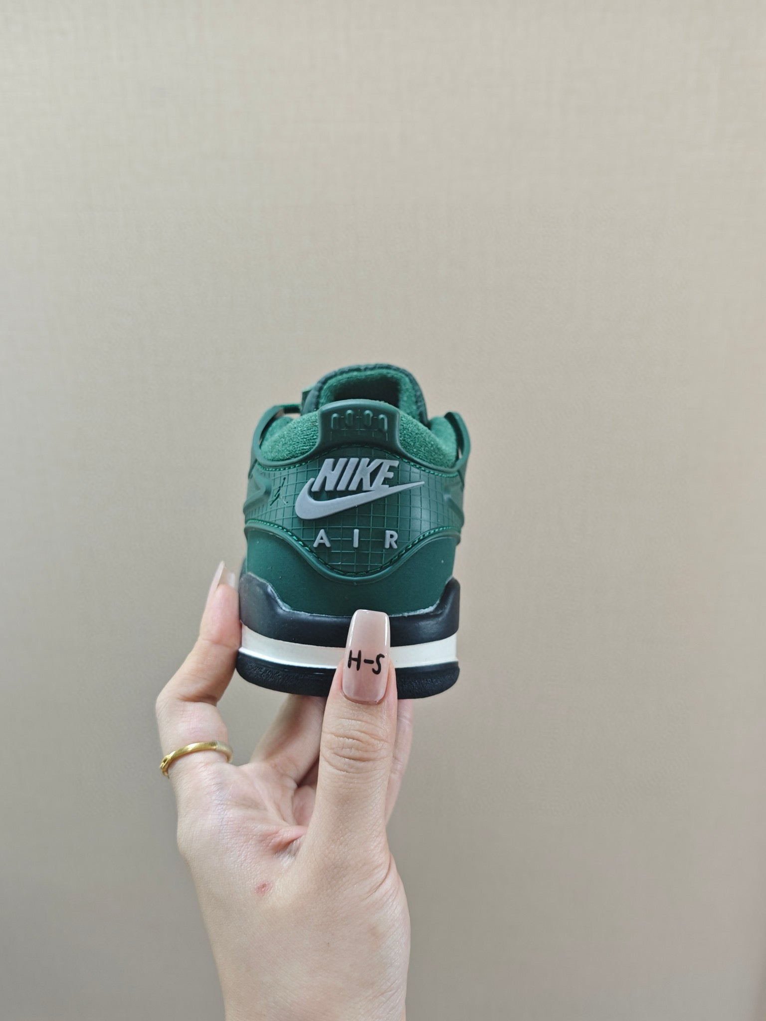 Jordan 4 Retro Sneakers " dark Green"