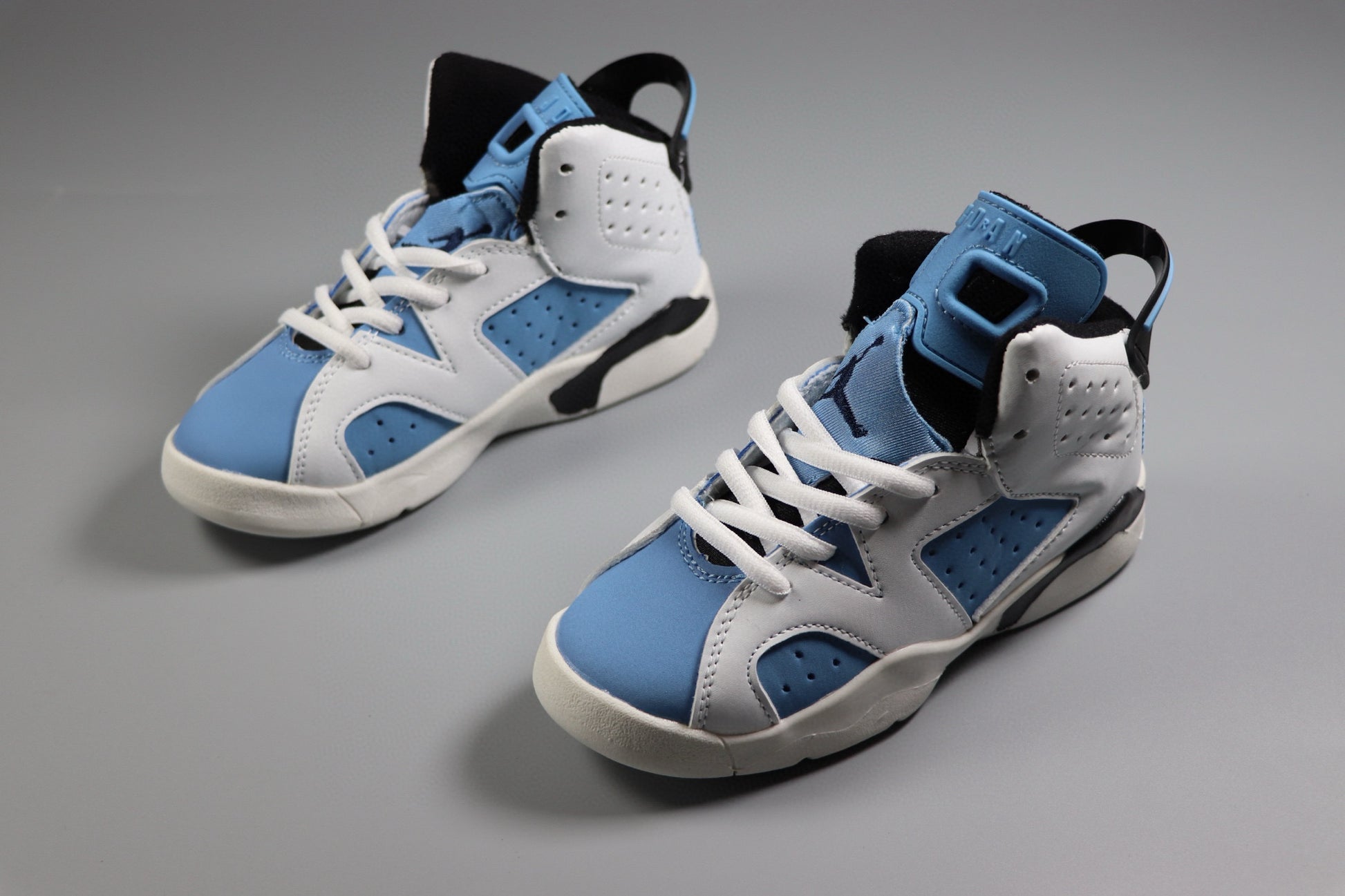 Joe 6 children's basketball shoes " white, & blue"