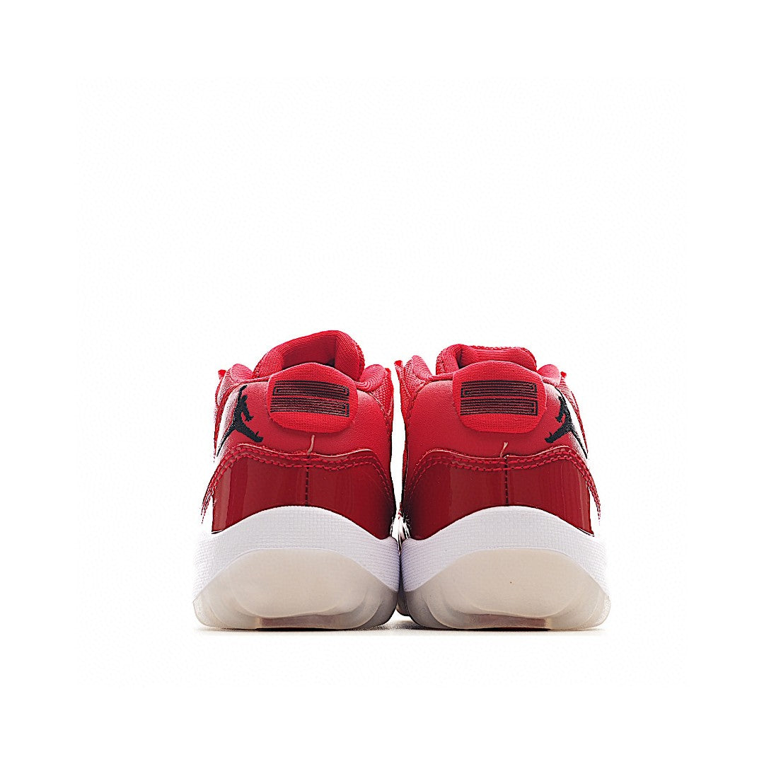 The classic AJ11 is back, mid-top" red"