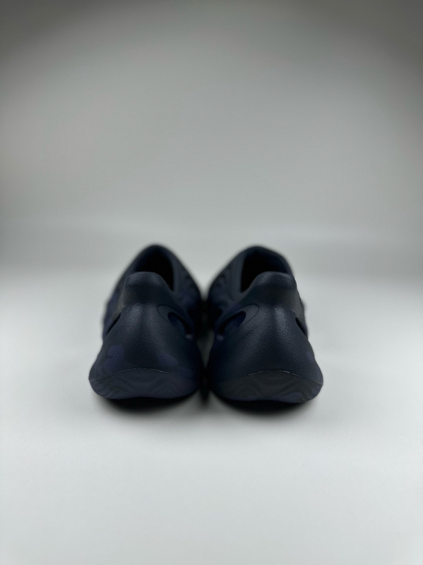 Coconut Crocs" dark navy"