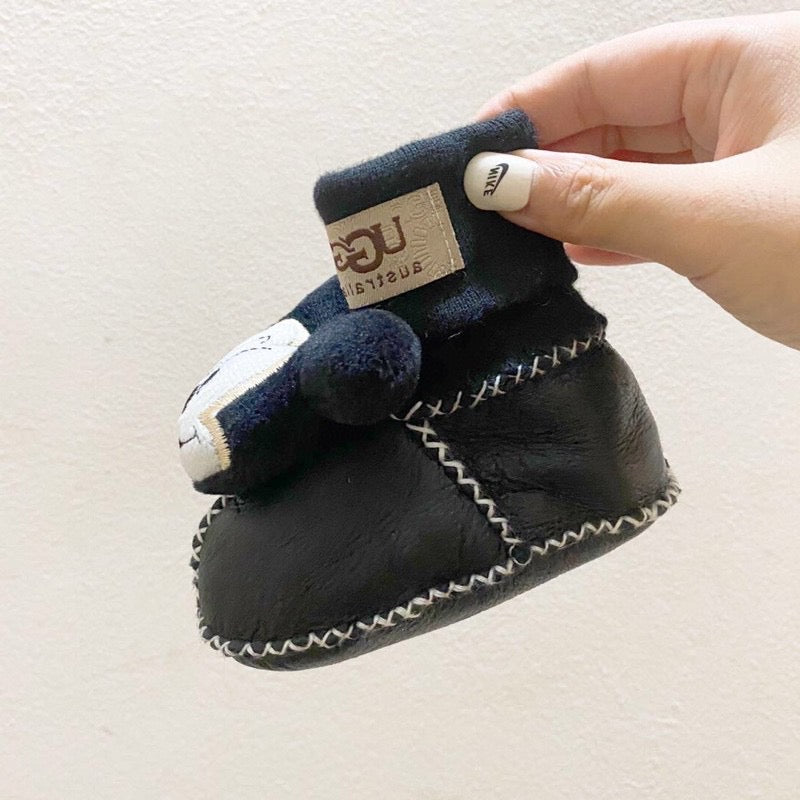 2018 exclusive newest UGG baby shoes " black, navy"
