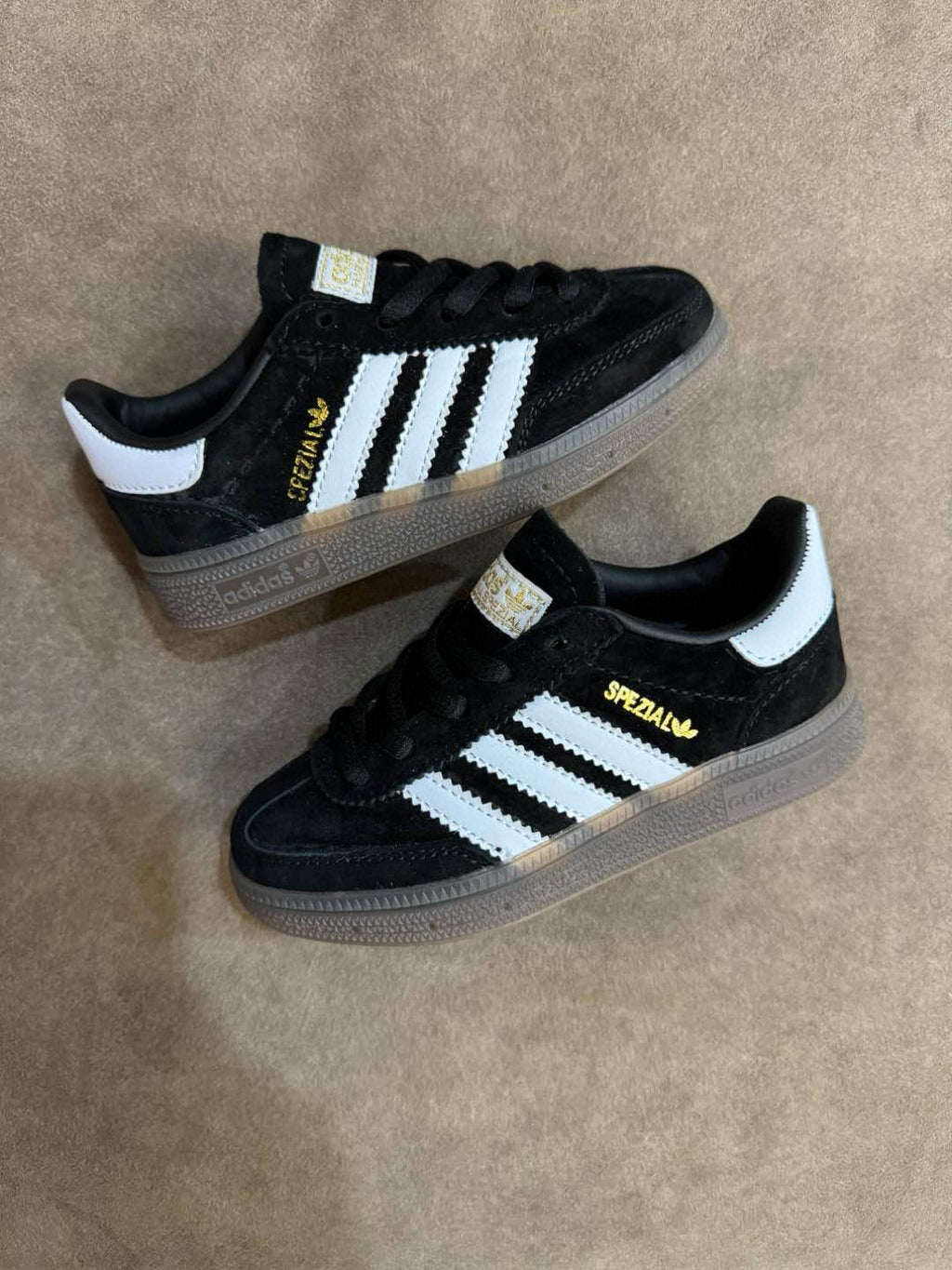 Adidas training 3 generation pig leather children's shoes" black"
