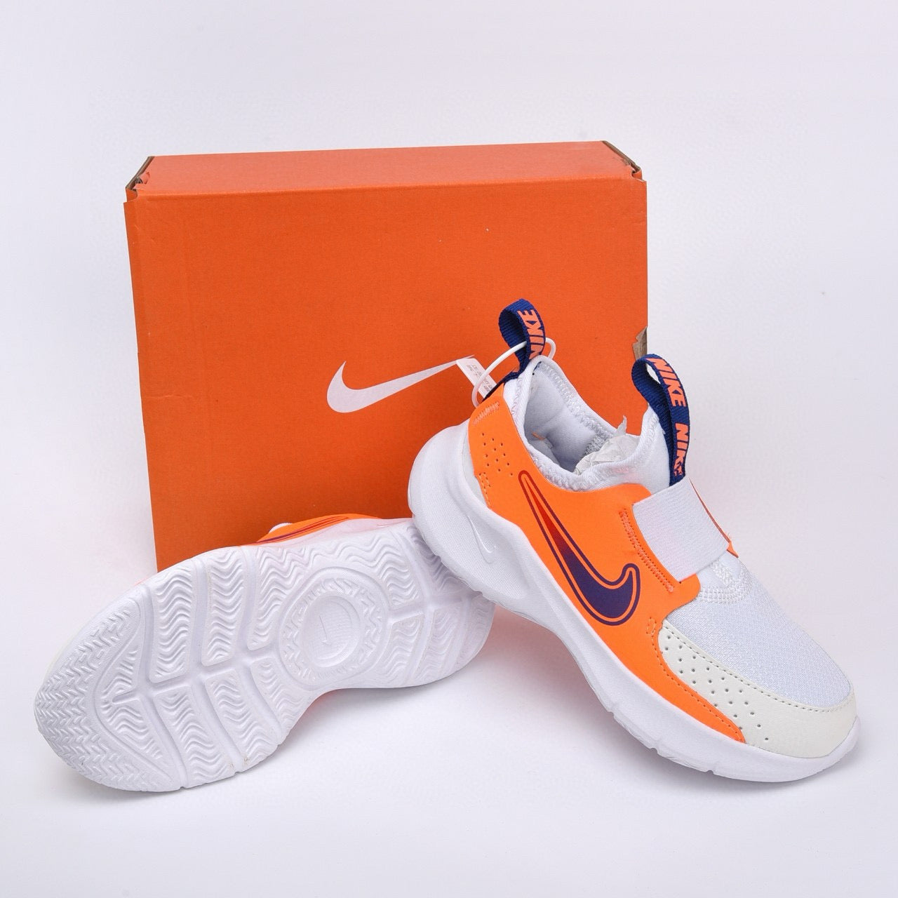 Nike slip-on running shoes"  white, orange"