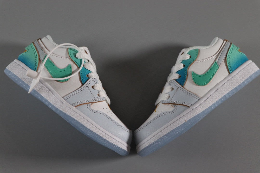 Jordan 1 Classic Kids Shoes" white, turquoise"
