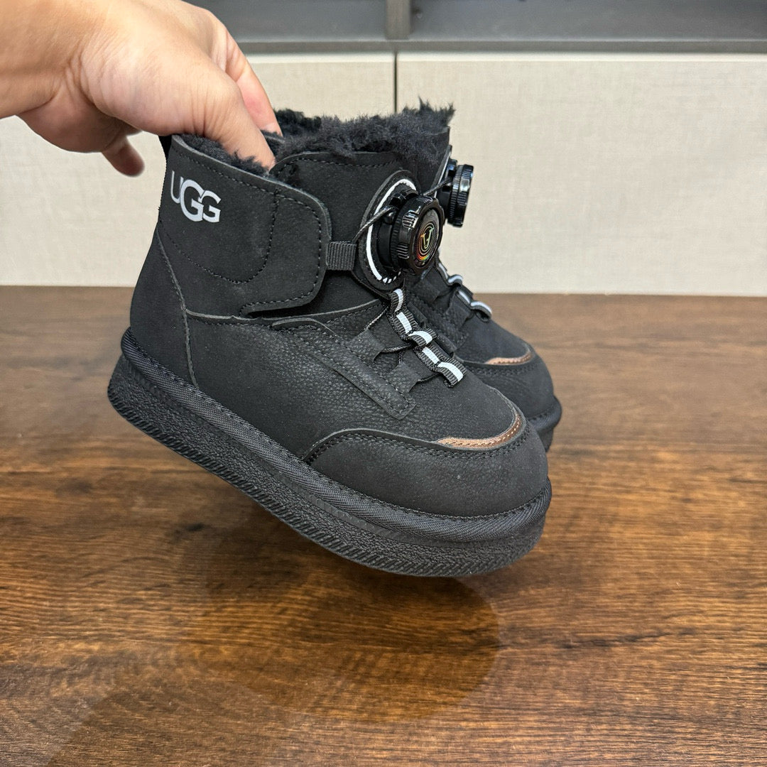 U-GG mid-cut swivel button plus suede leather children's shoes" black"