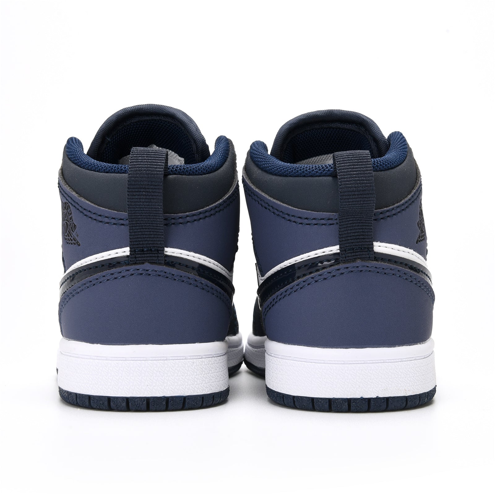 AJ-112" white, navy"