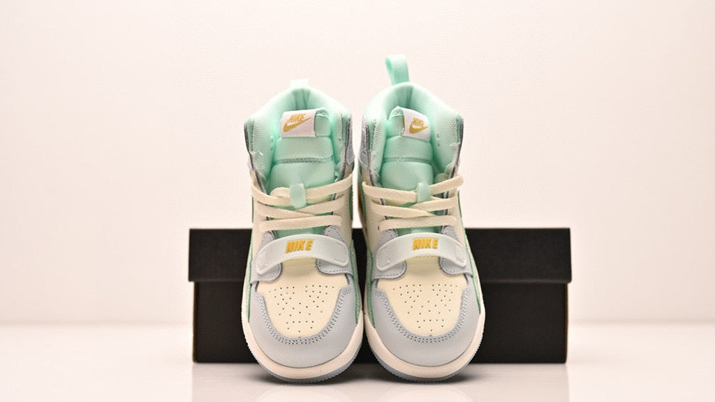Jordan 312 children's shoes" light grey, off-white  & light , pastel mint green"