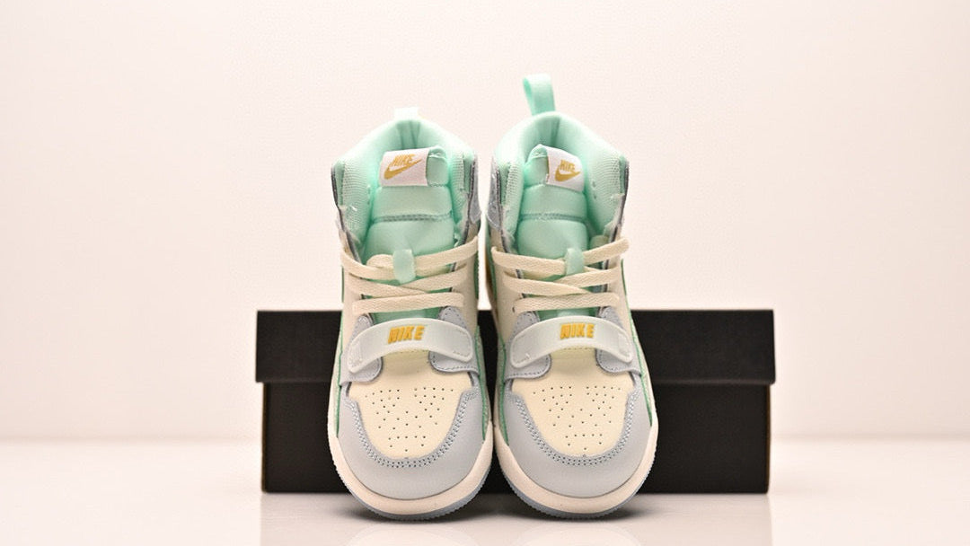 Jordan 312 children's shoes" light grey, off-white  & light , pastel mint green"