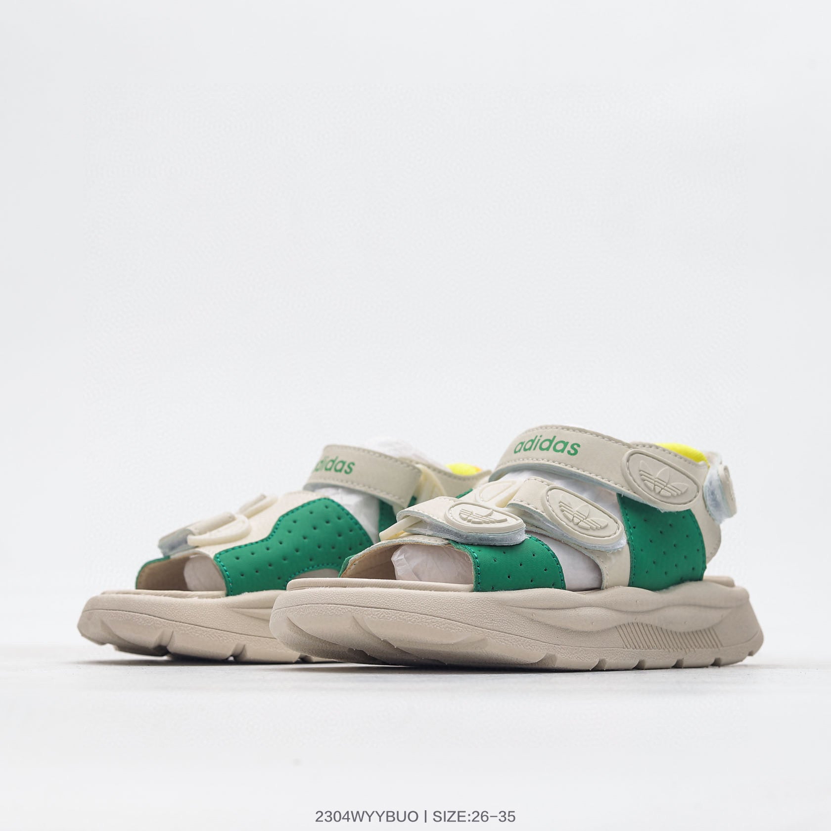 Adidas three-bar Velcro outdoor sandals" green"