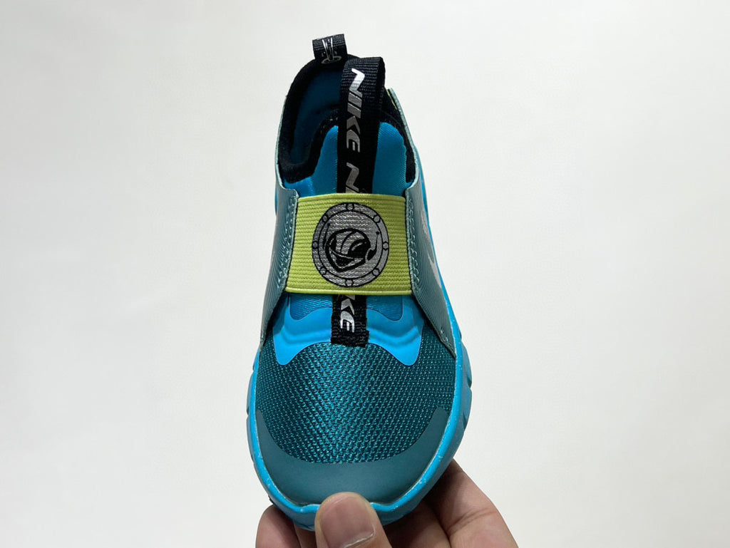Nike's new barefoot slip" Aqua"