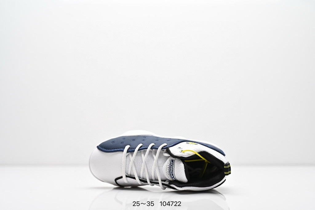 Jordan 13 children's shoes" dark blue, white"