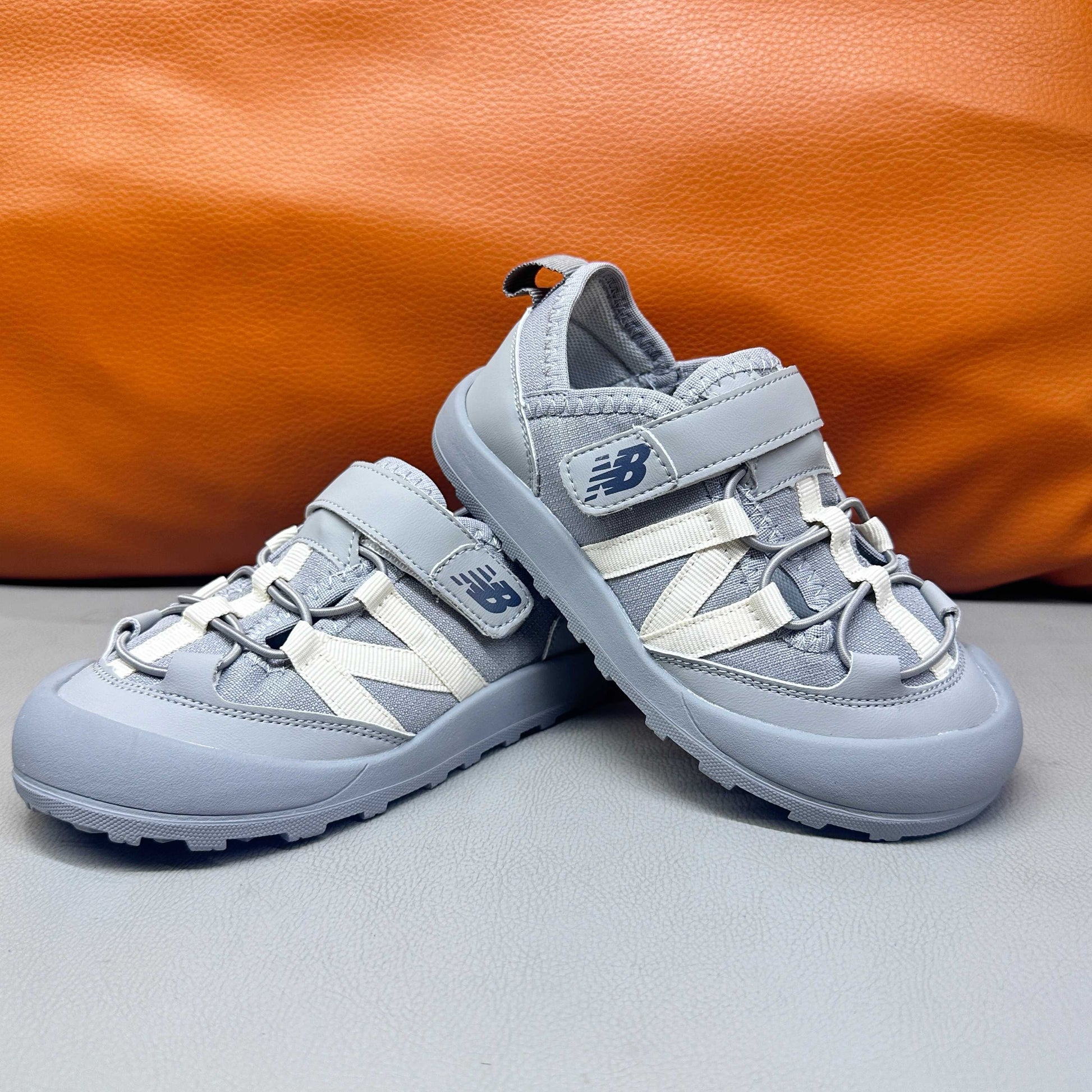 N3205 Velcro Sandals "light -grey "