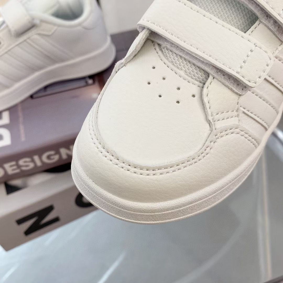 Adidas co-branded Velcro children's shoes" white"