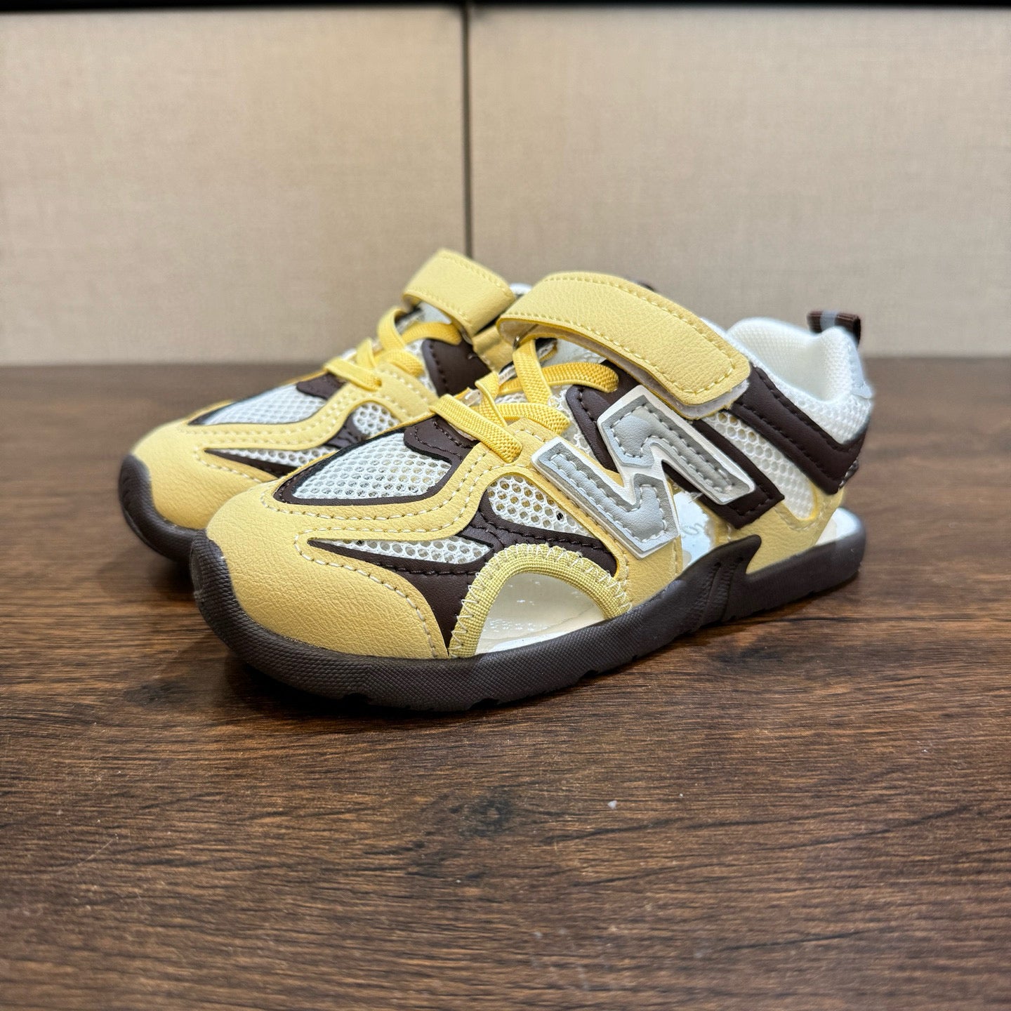 Miumiu co-branded river sandals "  yellow, dark brown"