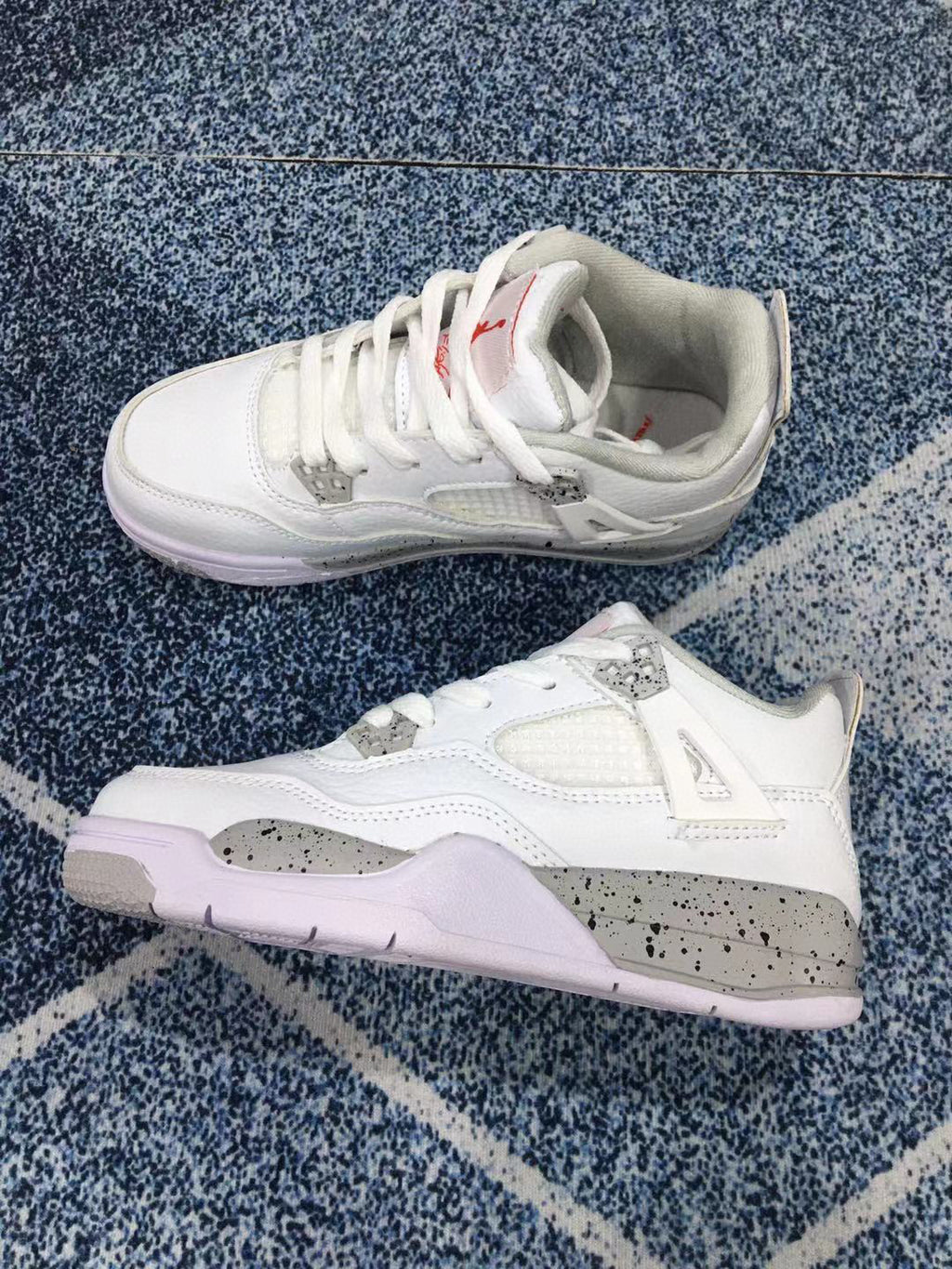 Jordan 4 children's sports shoes" white"