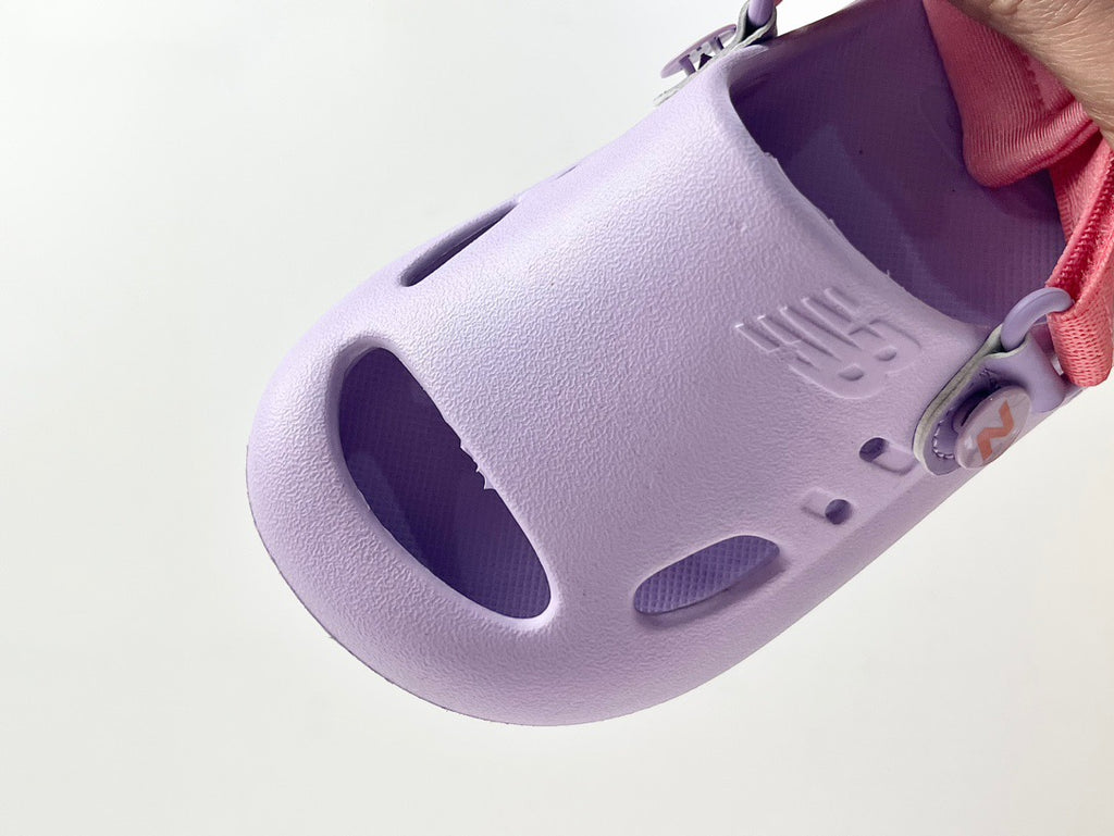 NB hole two-way sandals" purple"