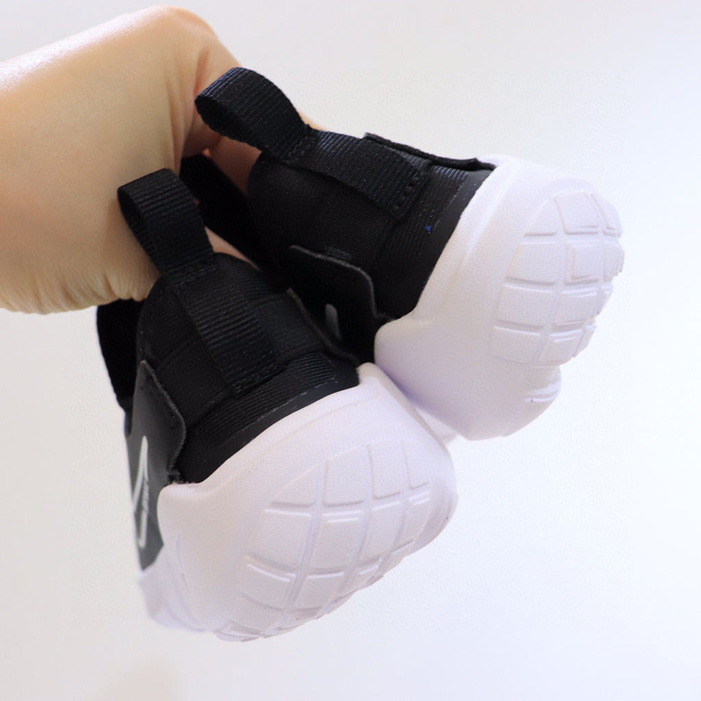 Nike's new barefoot slip" black"