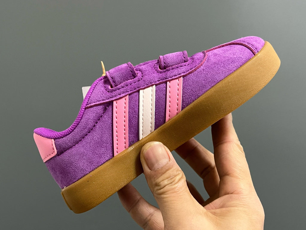 Adidas tennis shoes" Purple"