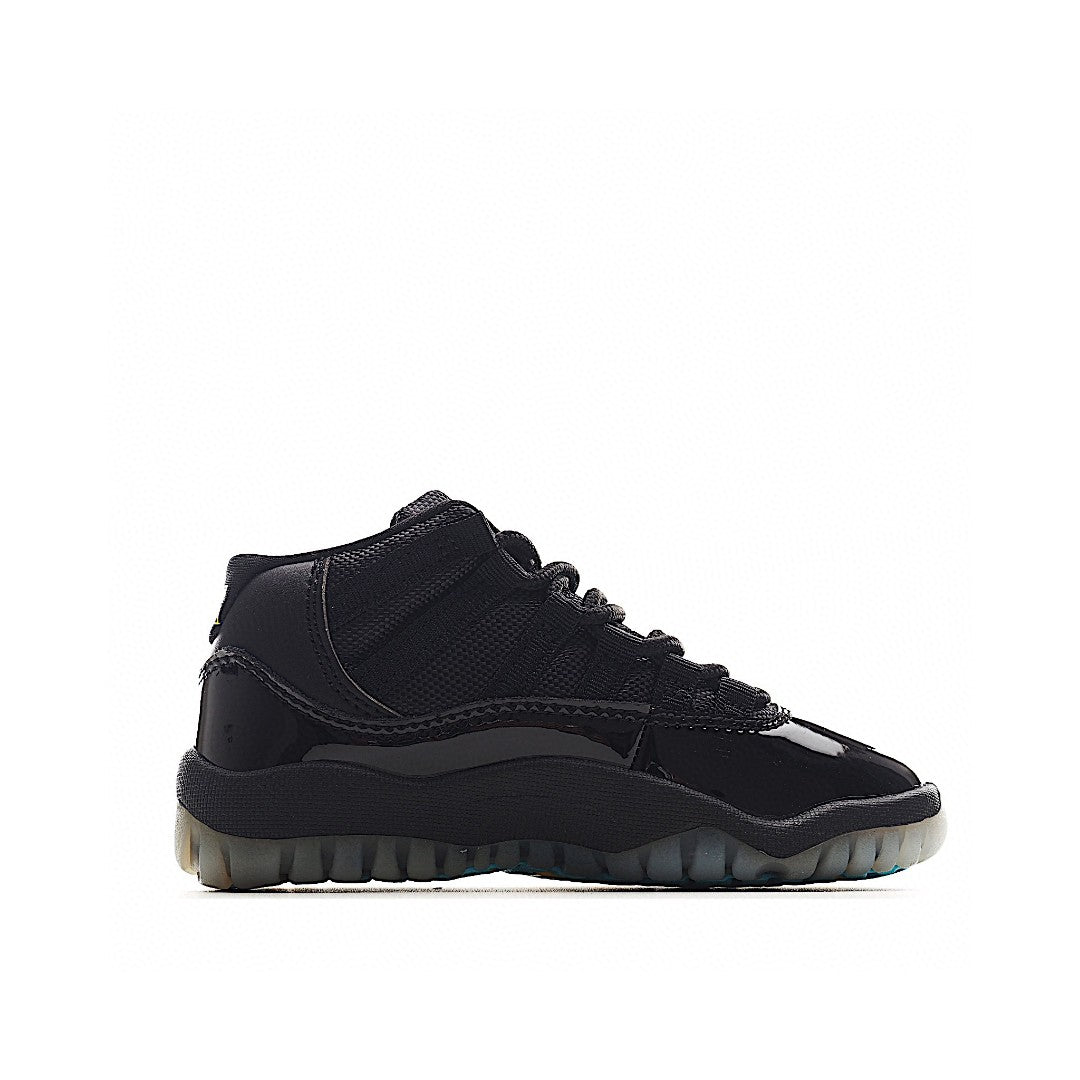 The classic AJ11 is back, mid-top" black"
