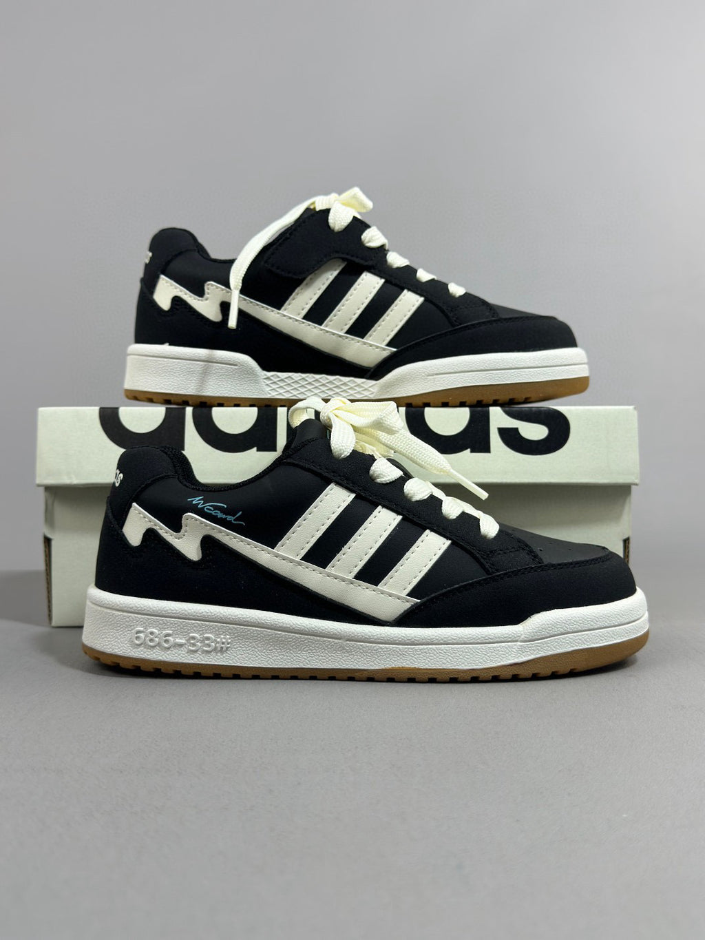 Adidas WCARD ADV classic retro sneakers" black"