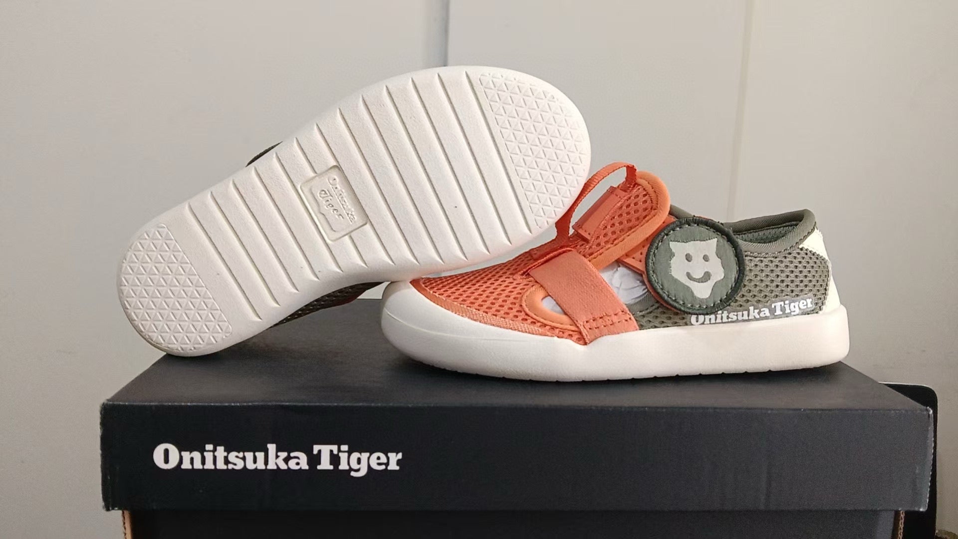 YSS Onitsuka mesh bread head sandals" orange, gray"