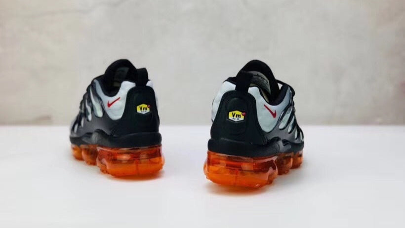 Nike Air VaporMax Plus TN Steam Air Cushion Jogging
