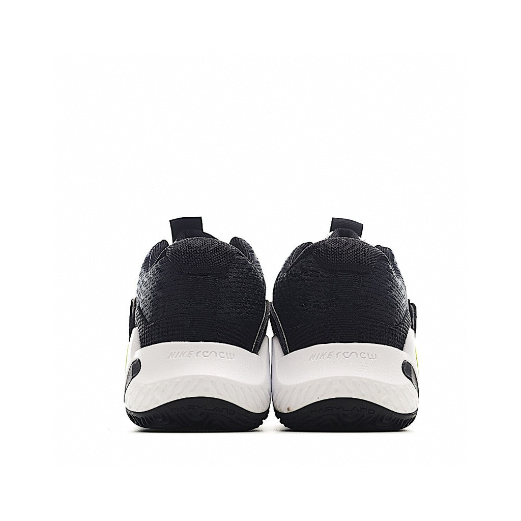 KD 5 basketball shoes" black, white"