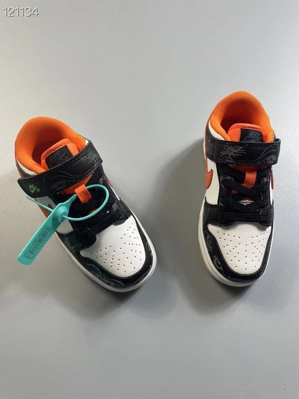Nike SB single buckle sneakers" white, black"