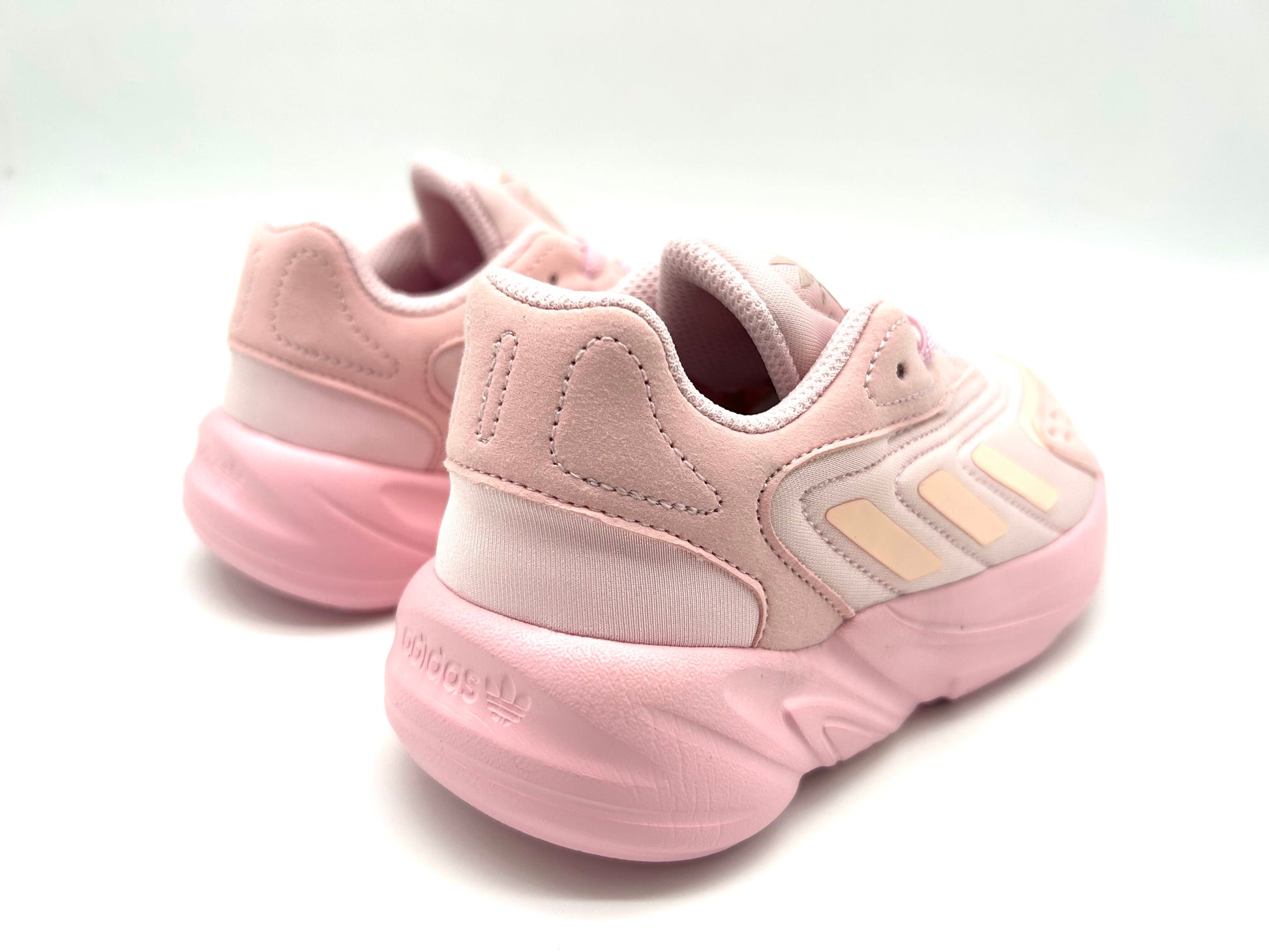 Adidas latest children's dad shoes "light pink"