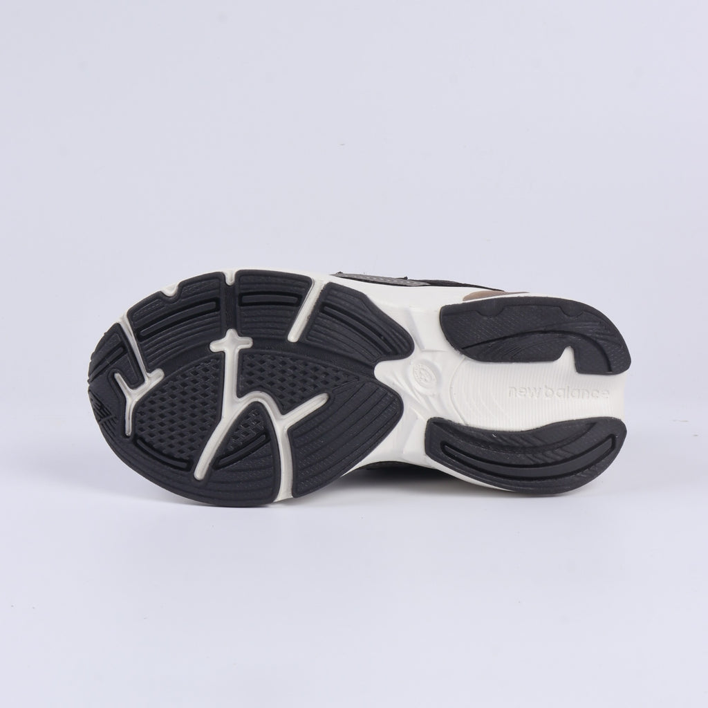 N 2010 children's shoes" black"