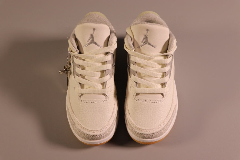 Jordan AJ3 children's shoes" white, gray"