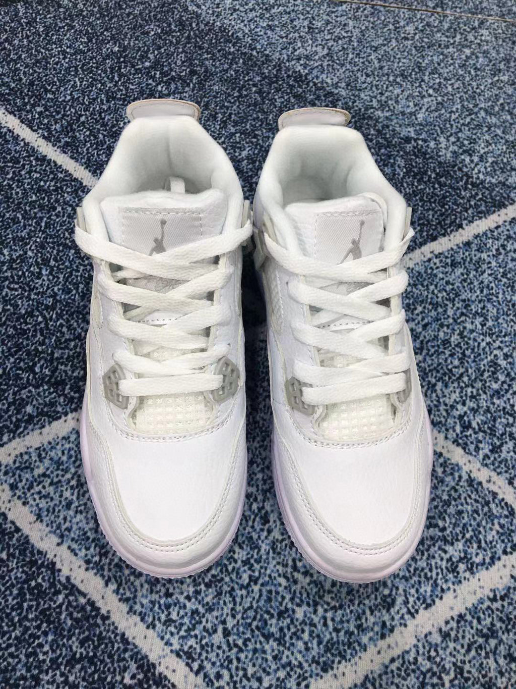 Jordan 4 children's sports shoes" white"