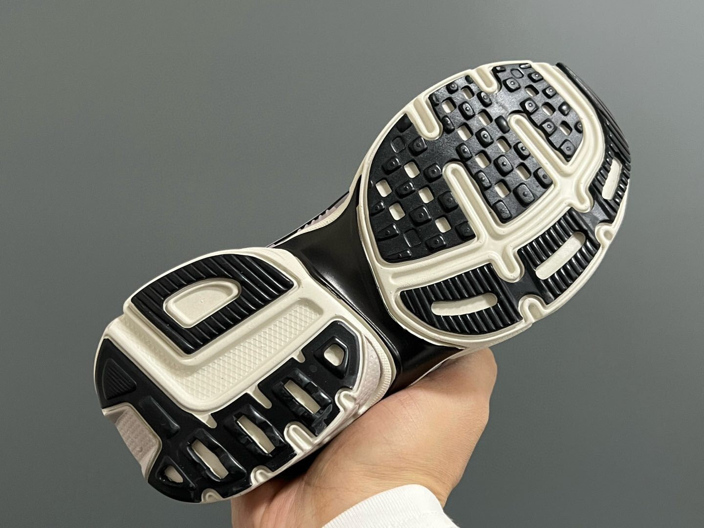v2k children's shoes