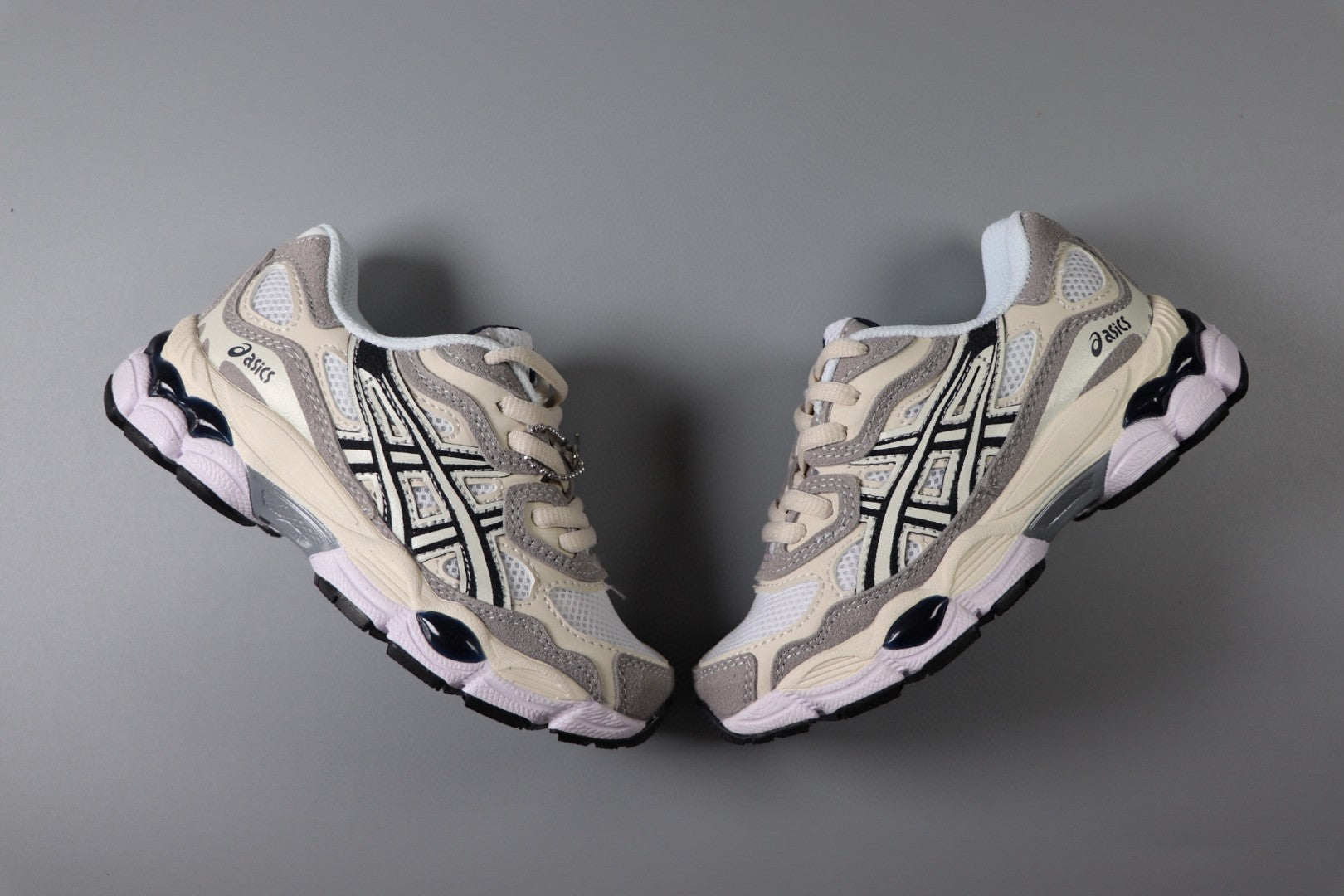 Asics Gel-NYC Professional" cream, light beige, dark grey"