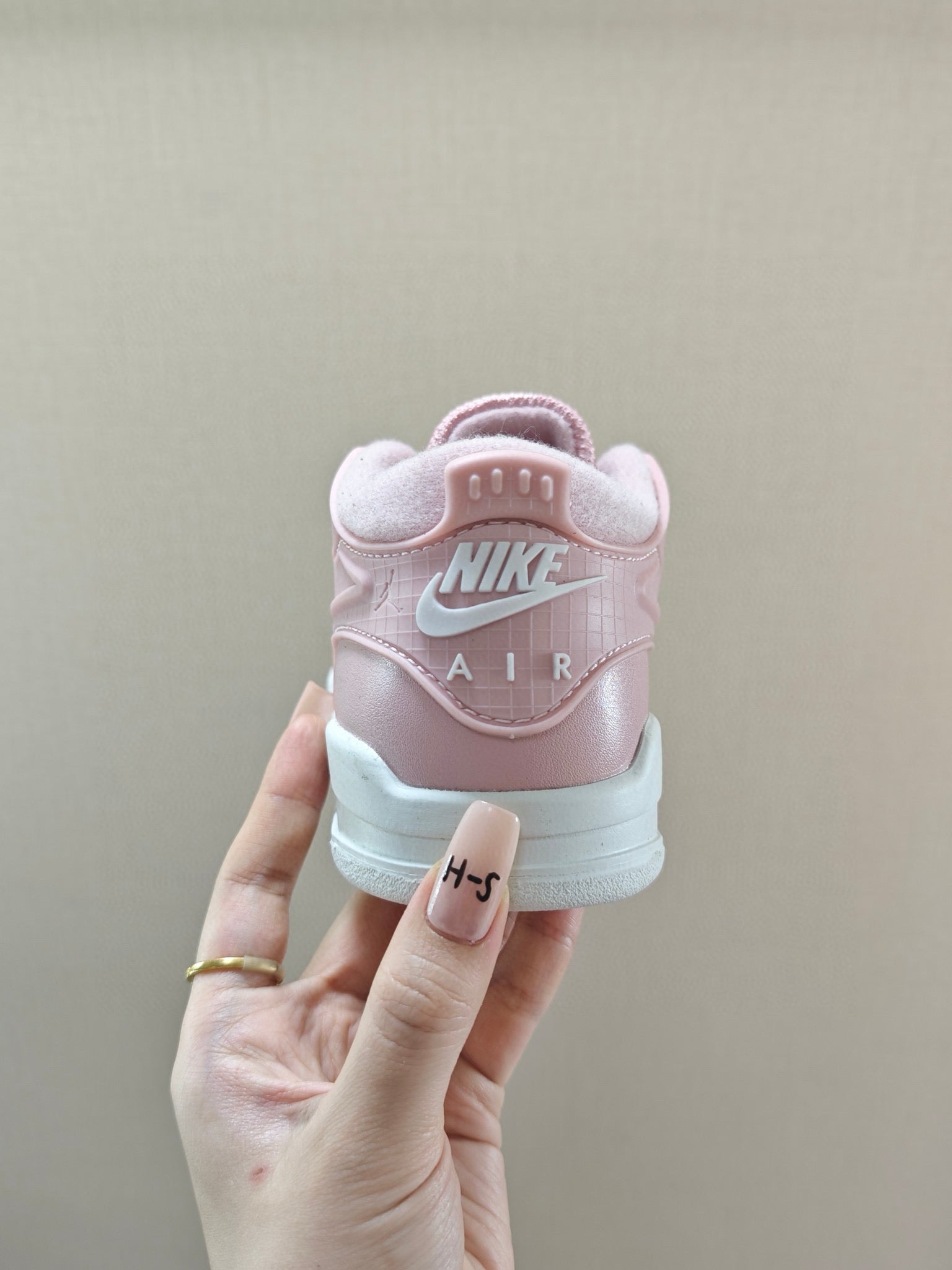Jordan 4 Retro Sneakers "  light pink"