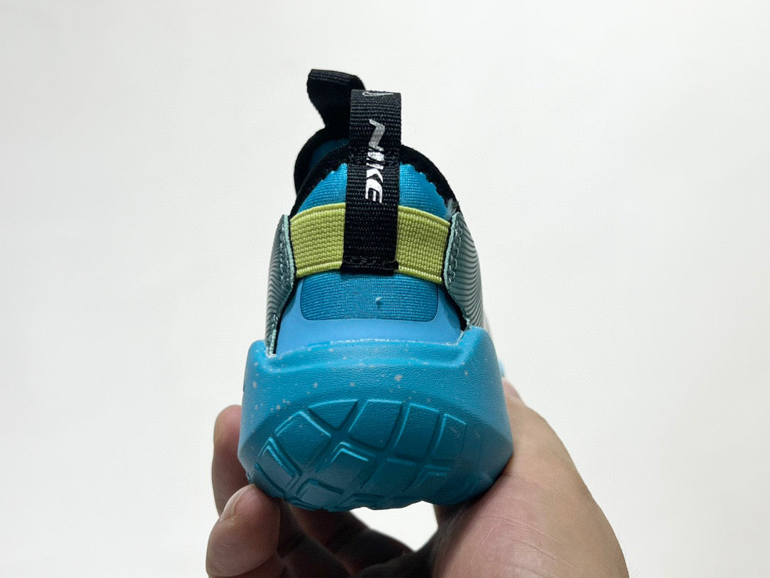 Nike's new barefoot slip" Aqua"