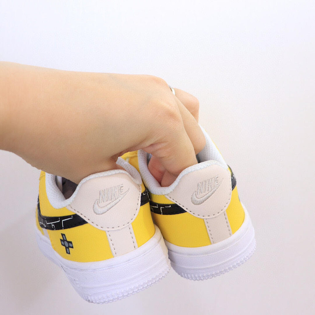 Air Force low-top lace-up sneakers" yellow, white"