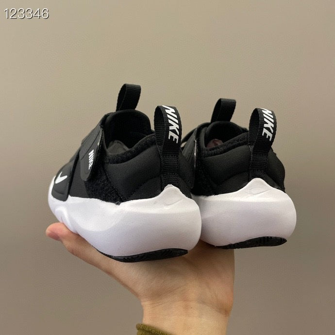 Nike Flying Saucer FA Cross Velcro" black"