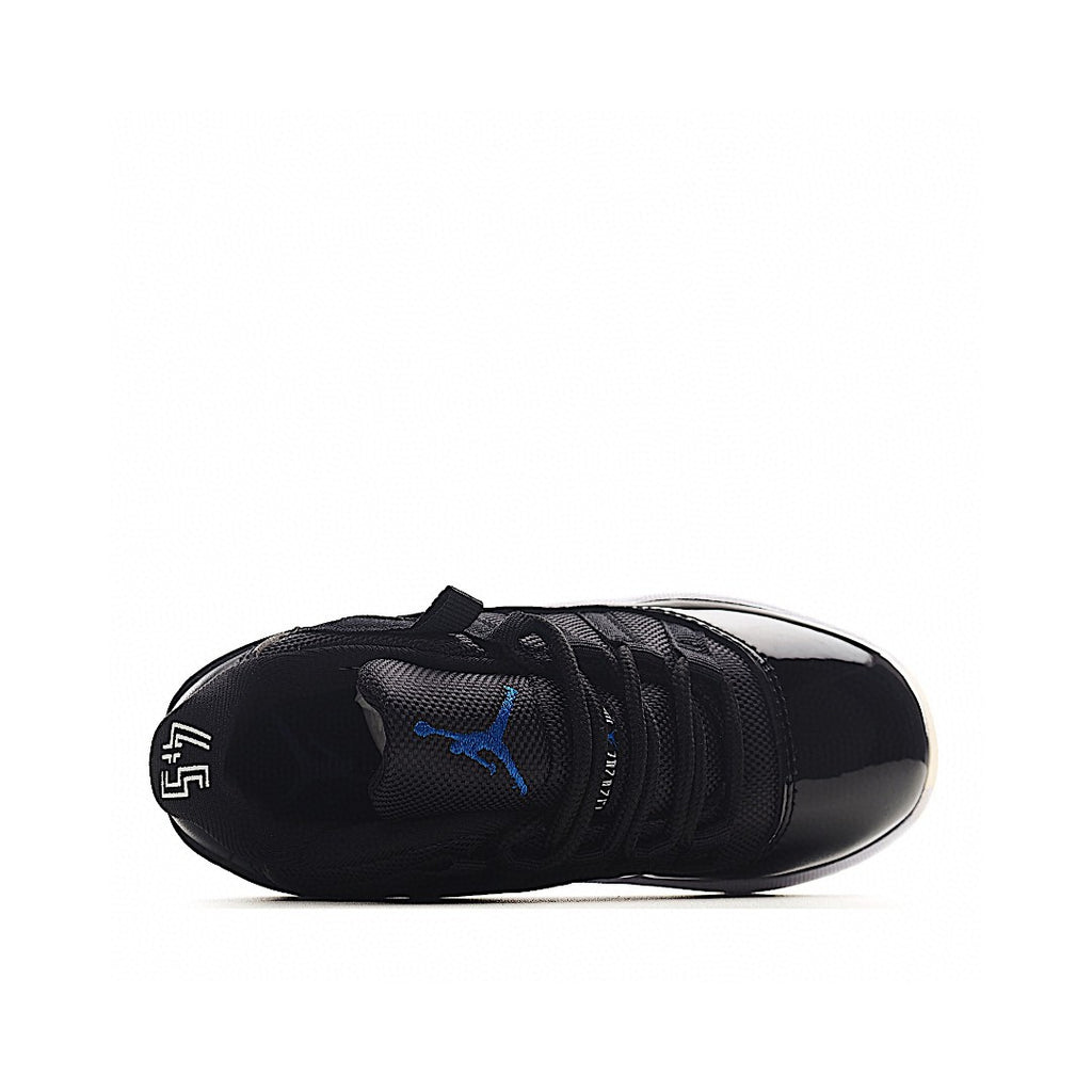 The classic AJ11 is back, mid-top" black"