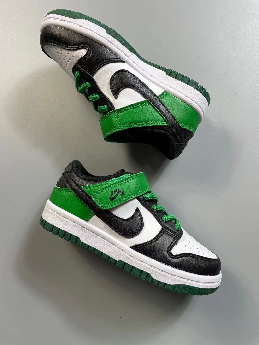 Nike SB single buckle sneakers" white, black, green"