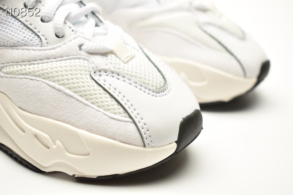 AD Coconut 700 " white"