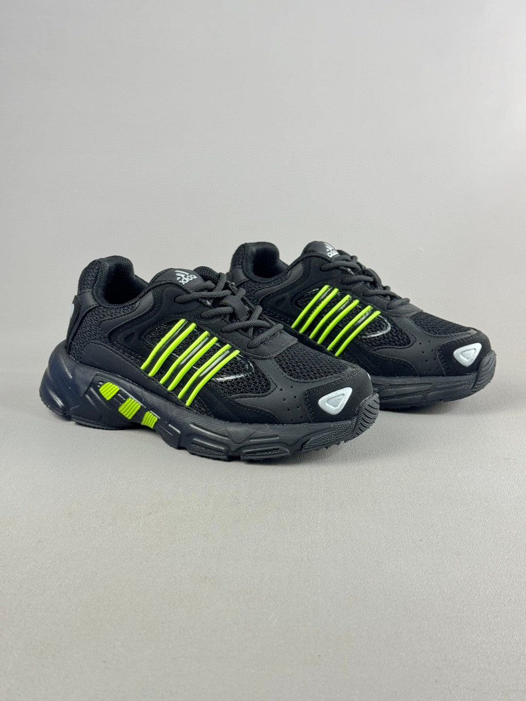 AD response CL retro casual shoes" black, yellow"