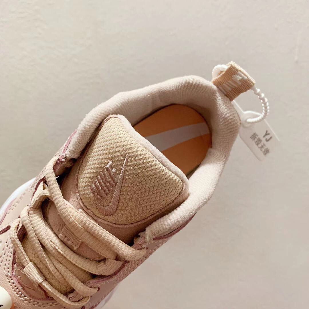 Nike retro dad "light pink"