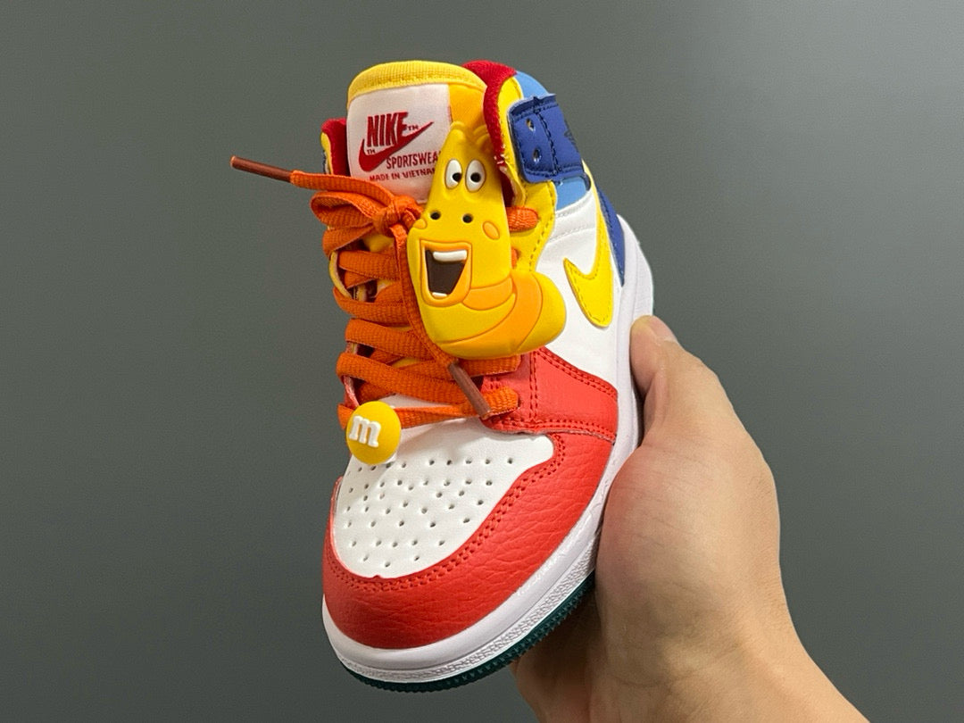 Qiao Yi Zhongbang cartoon funny bug Velcro sneakers"  red, yellow, white, black, turquoise"