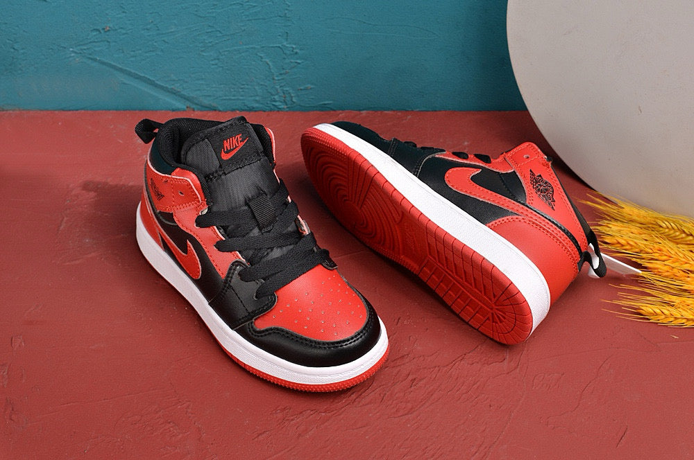Jordan AJ1 children's shoes" black, red"
